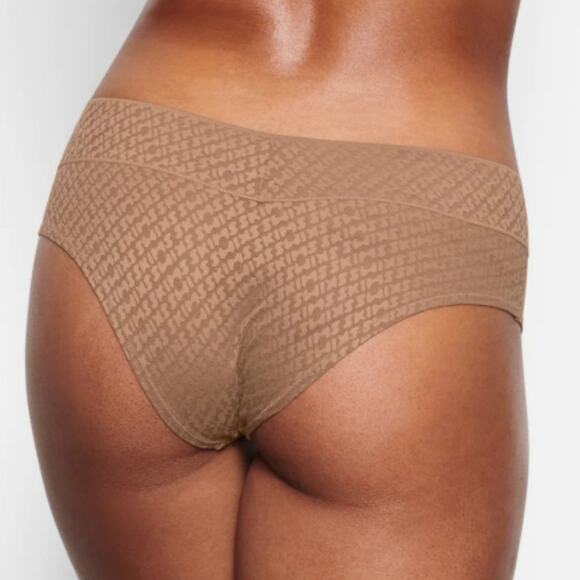 NWT SKIMS Logo Mesh Hipster 4X - Picture 9 of 9